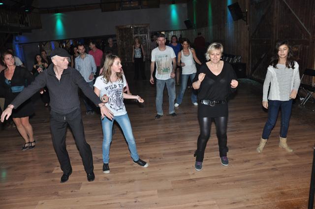 min 2013 12 01 station danse 323